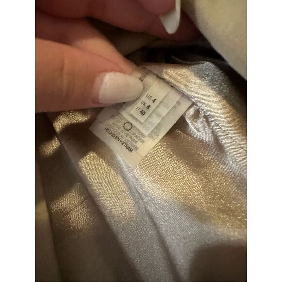 Elie Tahari, single button, golden beige color blazer  - Picture 4 of 5